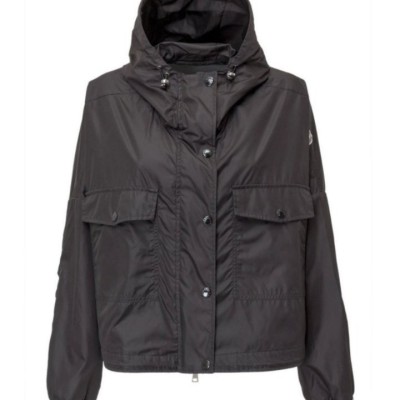 레플리카 몽클레어 여성 PRIMAGIEDI 바람막이 TOP팩토리