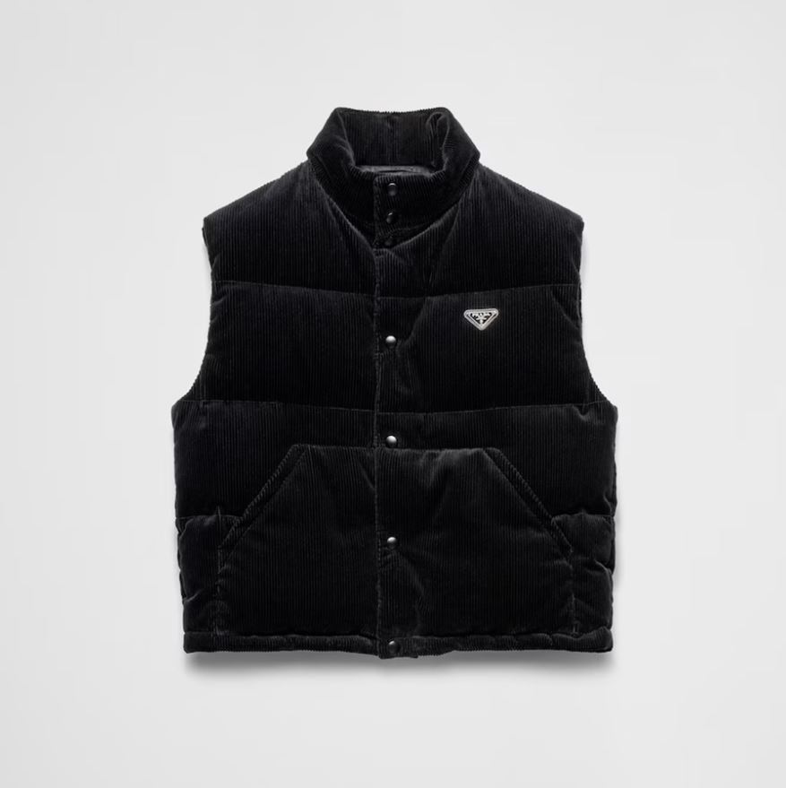 프라다 코듀로이 다운 베스트 VAL팩토리