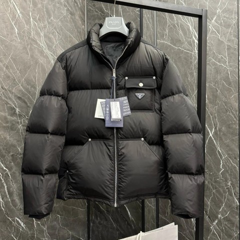 레플리카 프라다 25F/W 삼각로고 다운 자켓 패딩 TOP팩토리