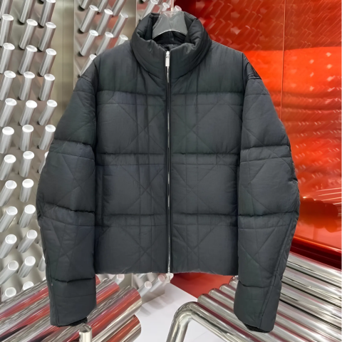 레플리카 디올 새드로고 덕다운 패딩 자켓 TOP팩토리