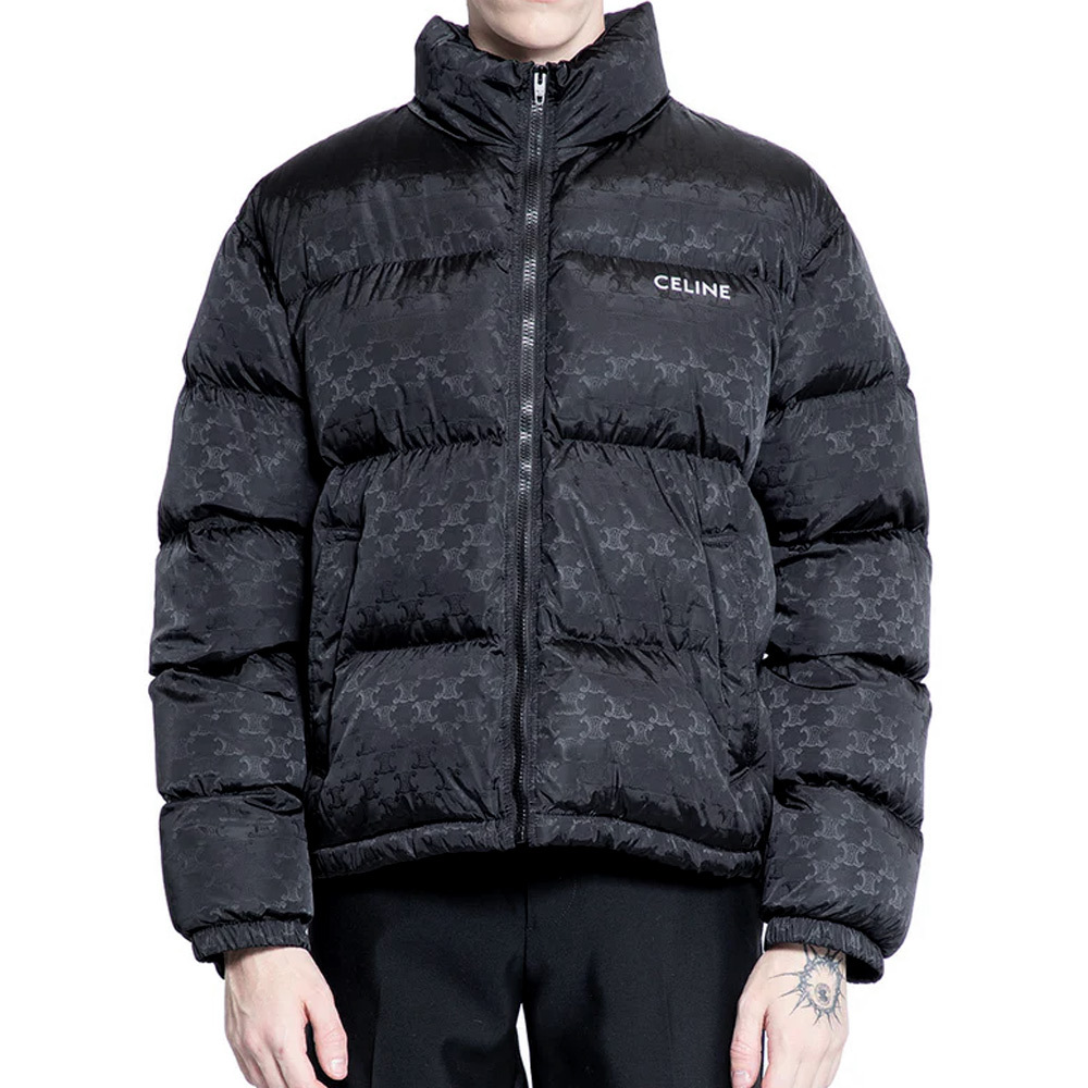 셀린느 로고 자카드 하이넥 패딩