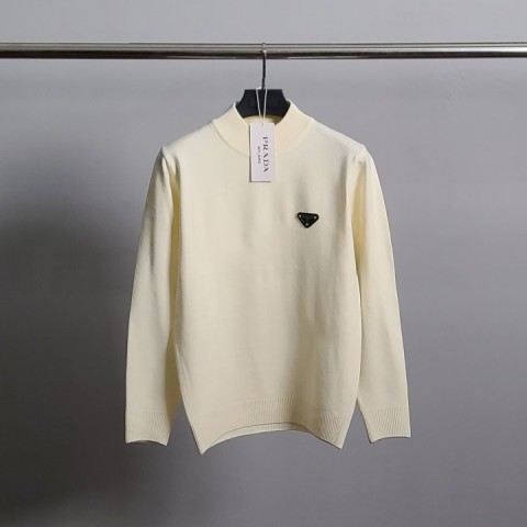 레플리카 프라다 로고 와펜 하프넥 니트 DM팩토리