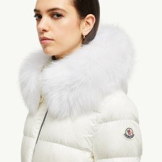 레플리카 몽클레어 보에딕 구스다운 패딩 화이트 화이트퍼 탑몽팩토리